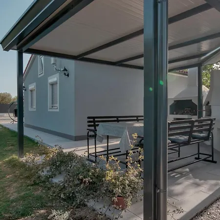 Holiday Home Amfora Vodnjan Exteriér fotografie